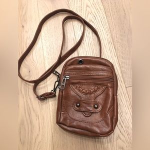 Small crossbody pleather purse